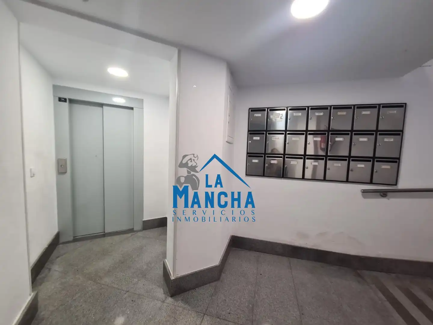 Vista exterior de Pis en venda en Albacete amb Aire condicionat, Calefacció i Terrassa