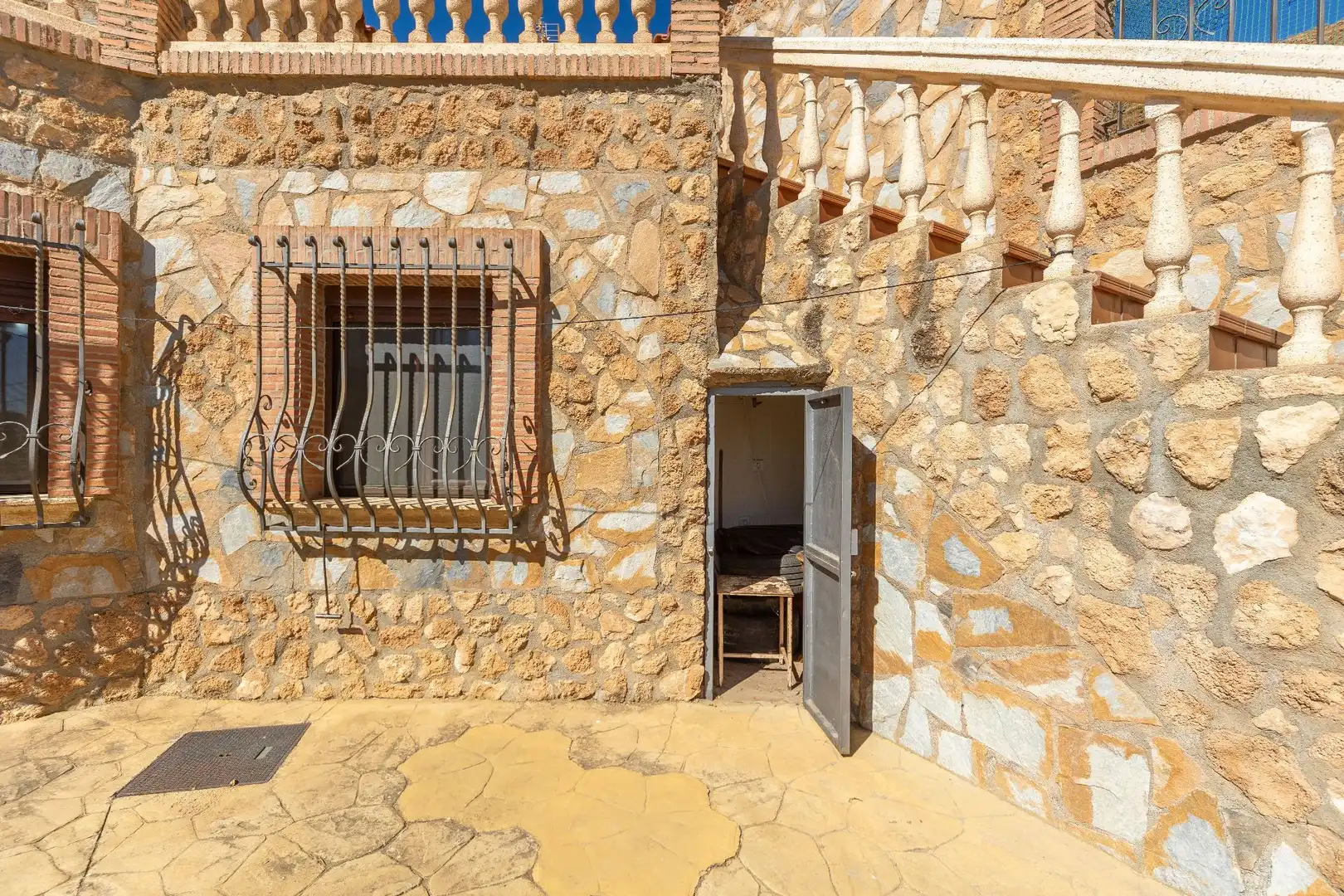 Exterior view of Country homes for sale in Guadix  with Terrace, Storage room and Furnished