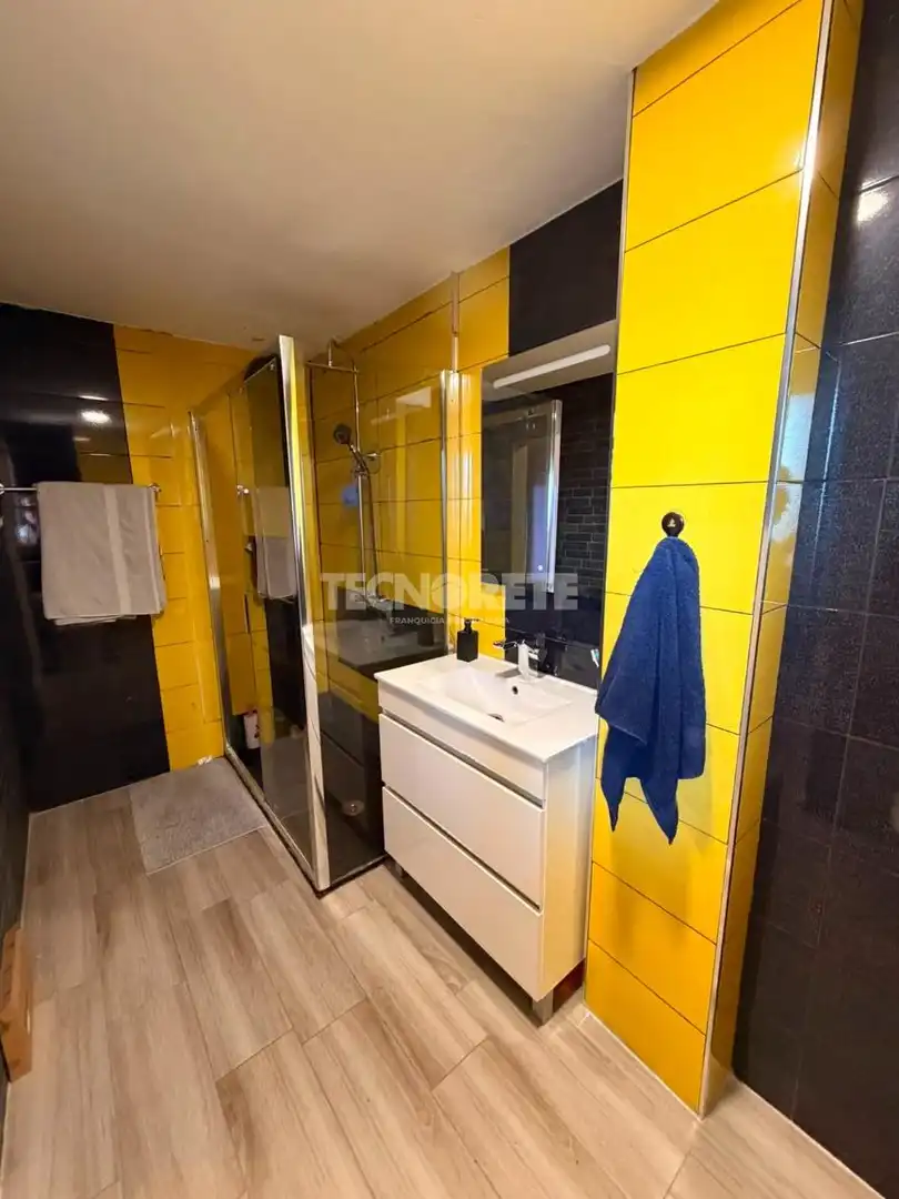Baño de Piso en venta en Illescas con Aire acondicionado, Calefacción y Terraza