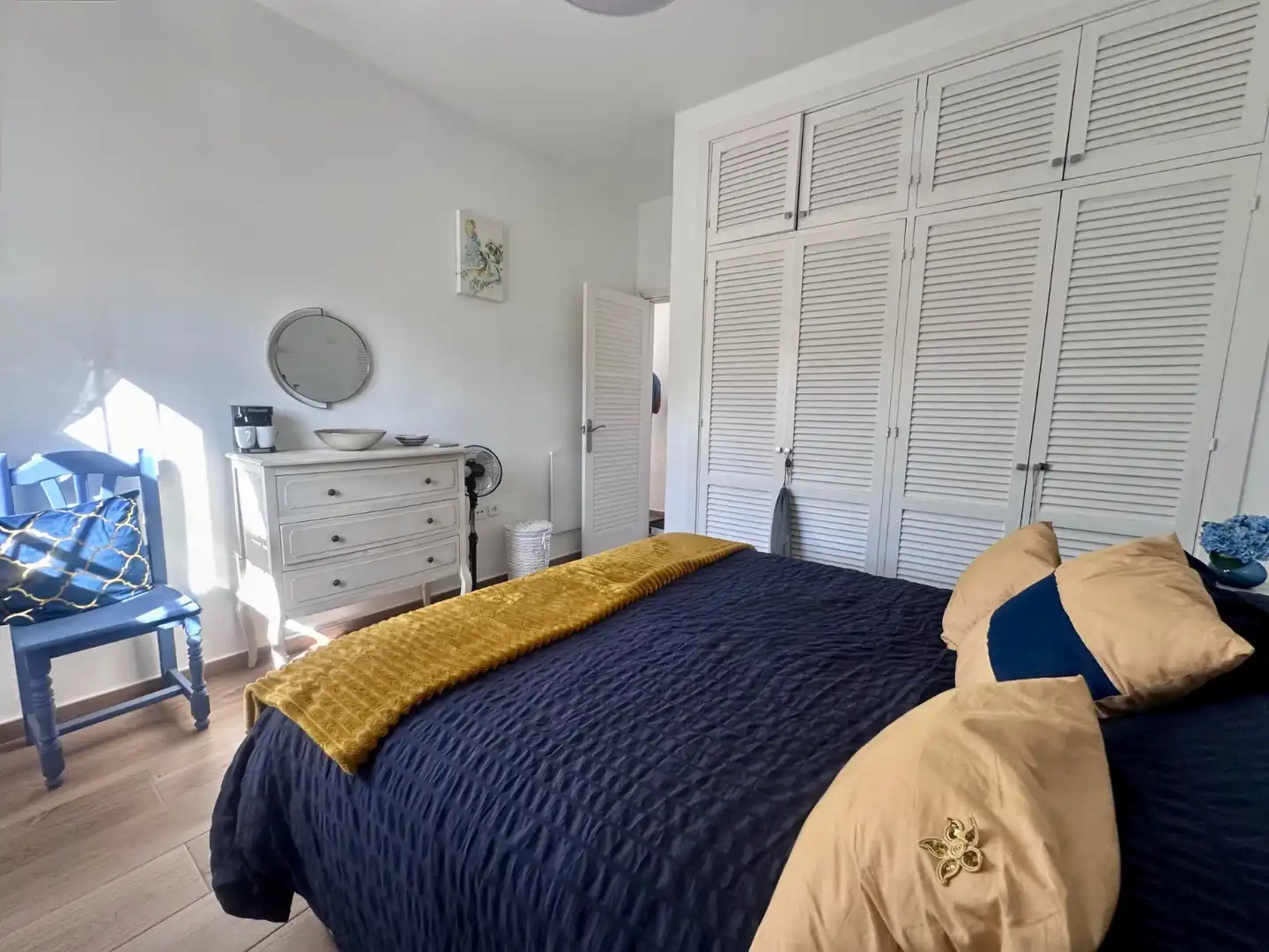 Dormitori de Casa o xalet en venda en Puerto de la Duquesa