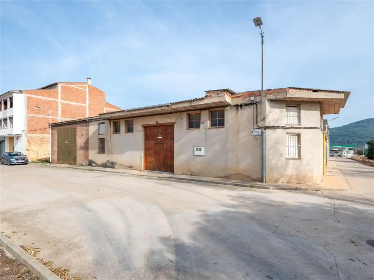Vista exterior de Local en venda en Atzeneta del Maestrat, Castellón