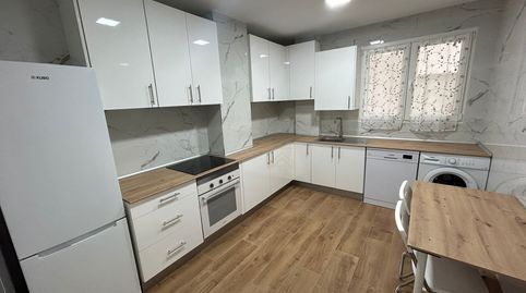 Foto 5 de Piso de alquiler en Maliaño, Camargo