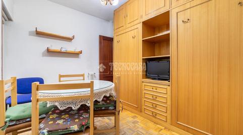 Foto 5 de Piso en venta en Peñagrande,  Madrid Capital