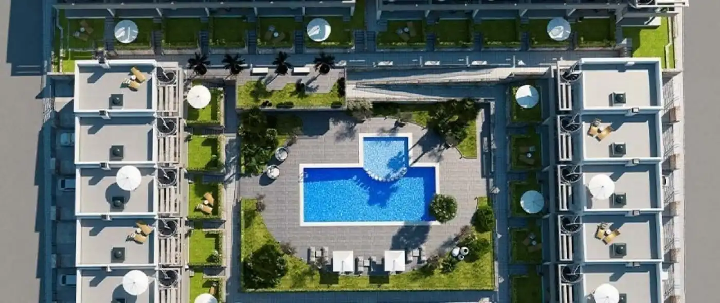 Piscina de Pis en venda en Elche / Elx amb Aire condicionat, Jardí privat i Parquet