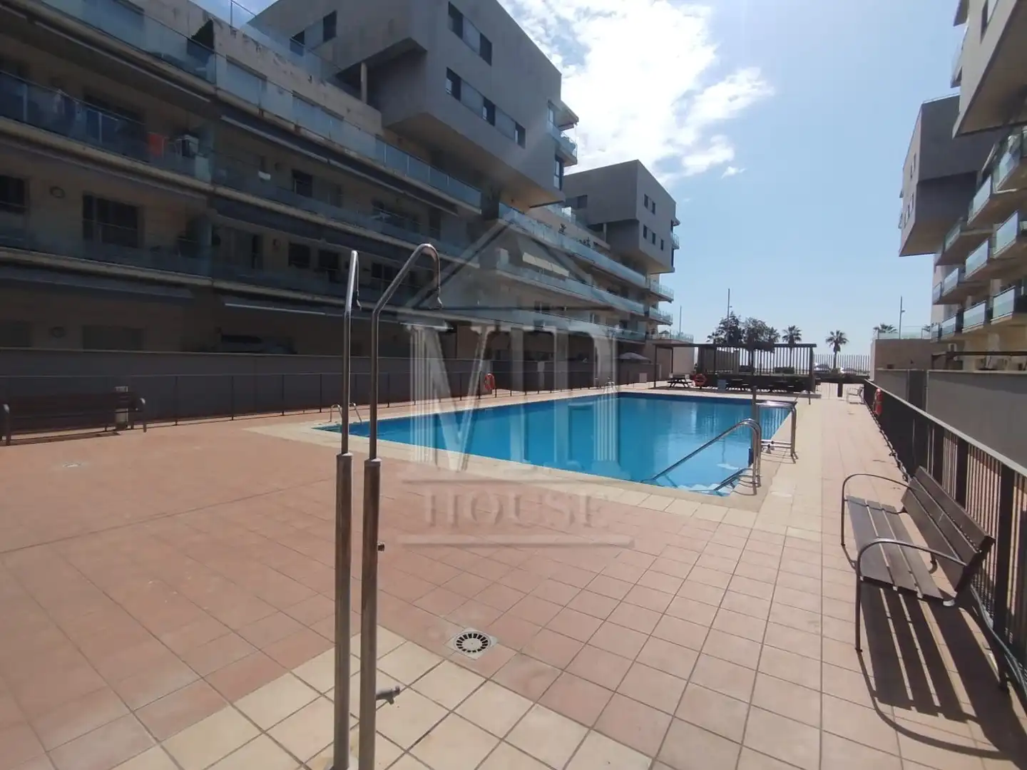 Swimming pool of Flat for sale in Badalona  with Air Conditioner, Heating and Furnished