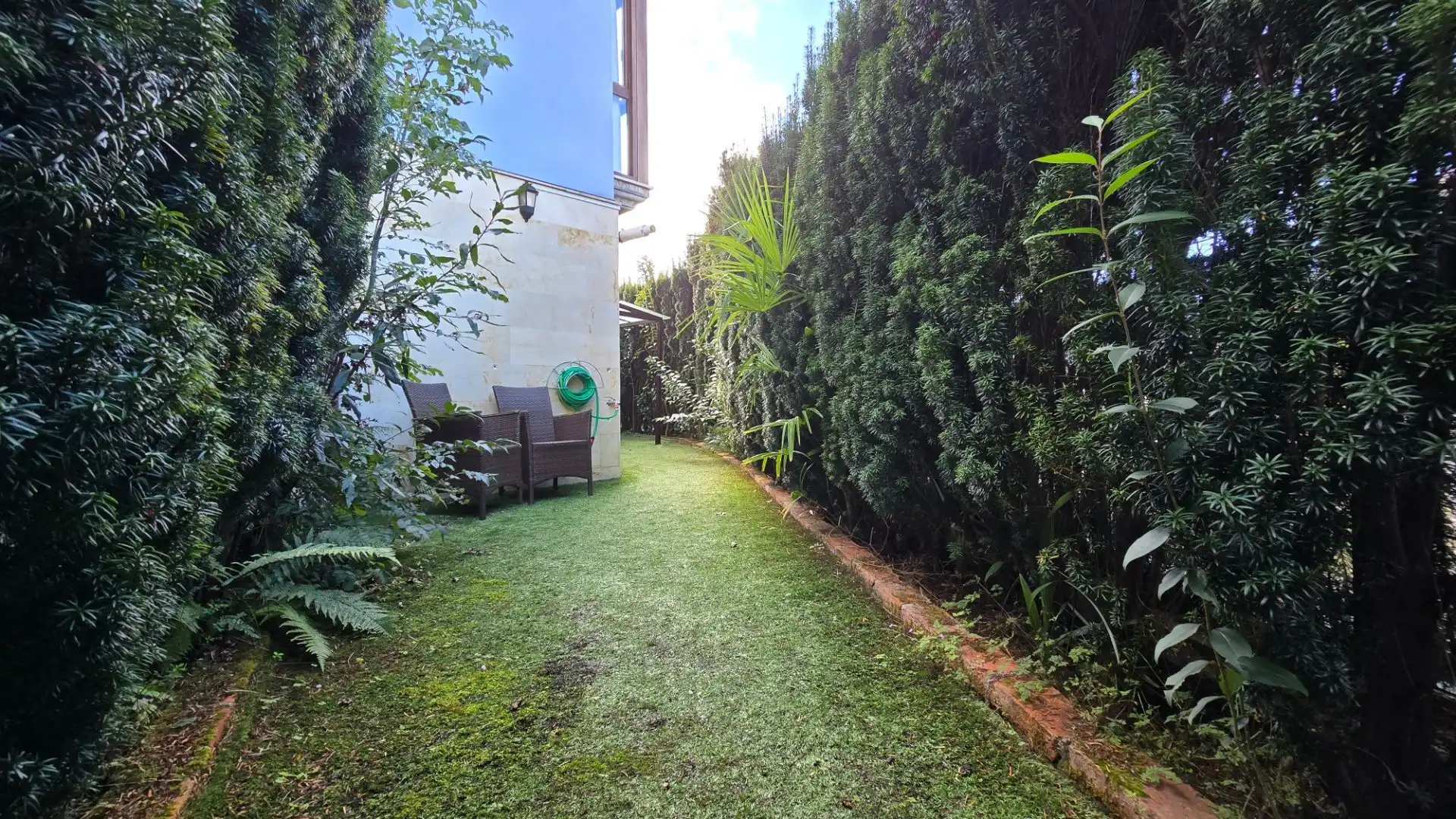 Jardí de Dúplex en venda en Llanes amb Calefacció i Jardí privat