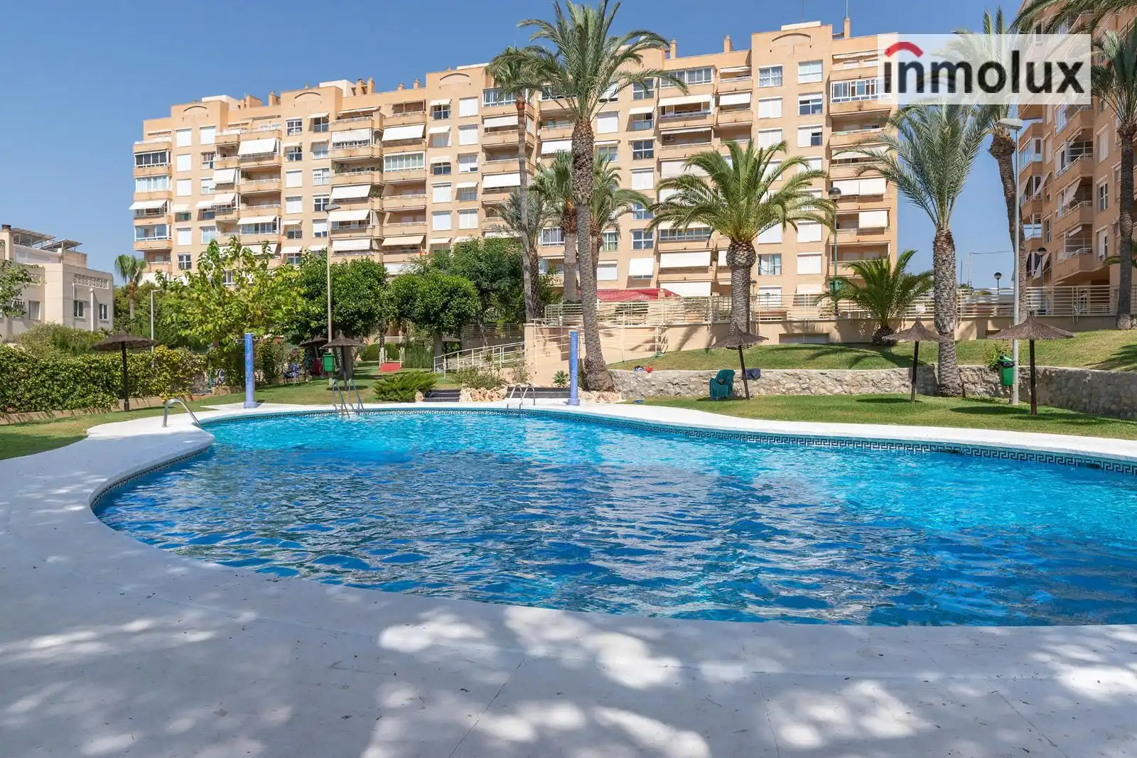 Piscina de Pis en venda en El Campello amb Aire condicionat, Calefacció i Terrassa