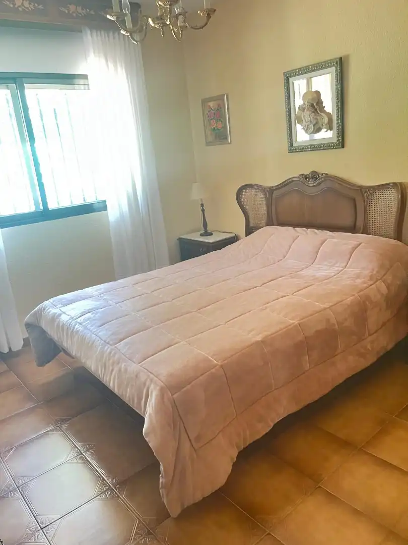 Habitación de Casa o chalet de alquiler en Becerril de la Sierra con Aire acondicionado, Calefacción y Jardín privado