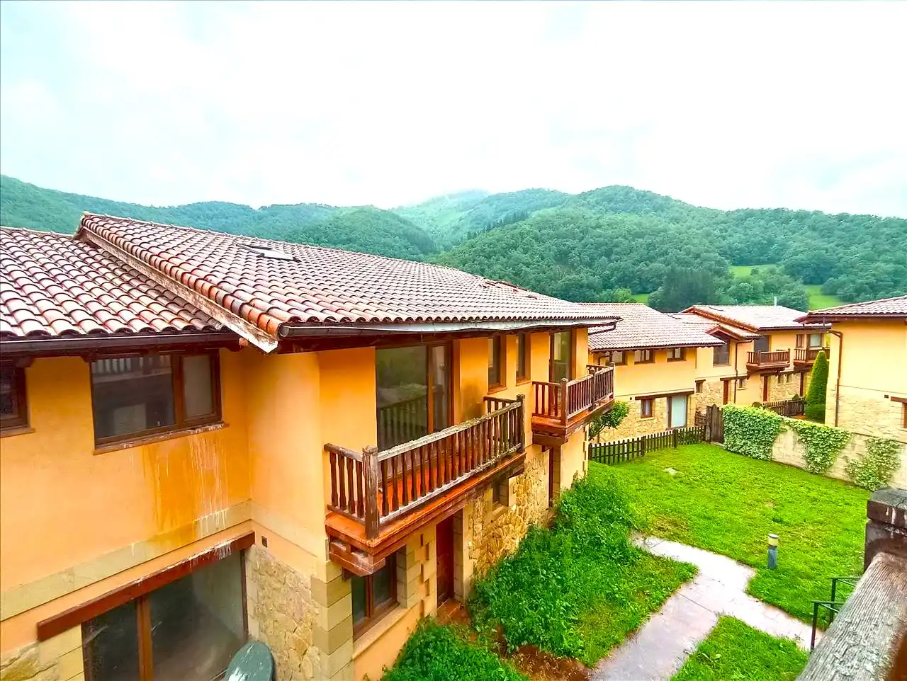 Vista exterior de Garaje en venta en Vega de Liébana