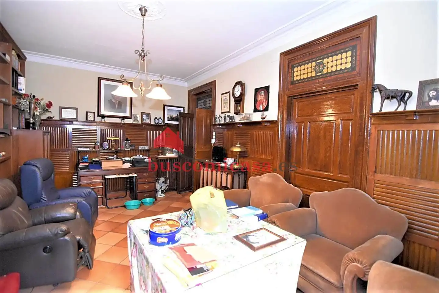 Edificio en venta en Linares
