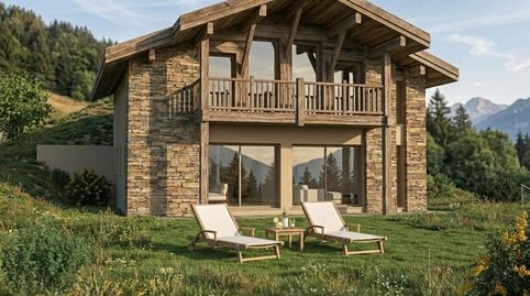 chalet independiente con jardín y vistas