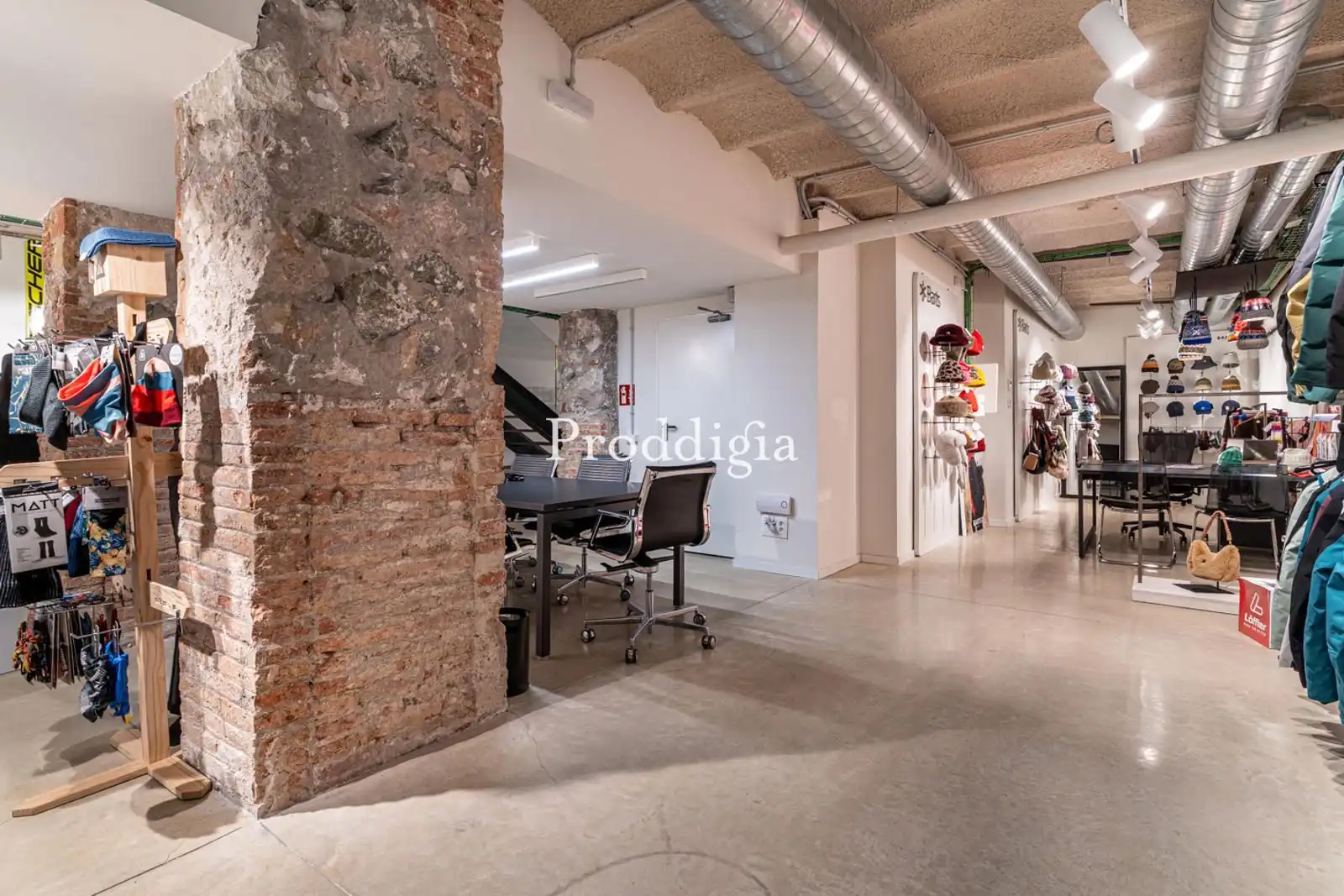 Geschaftsraum zur Miete in Barcelona mit Klimaanlage, Terrasse und Internet