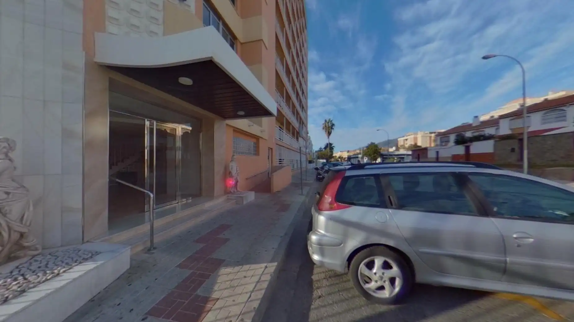 Parking de Estudio en venta en Torremolinos con Piscina comunitaria