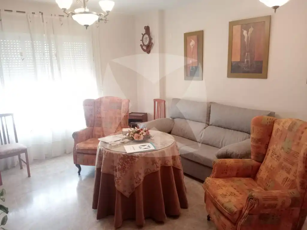 Flat for rent in Plaza Cecilio Reino Vargas, Pardaleras