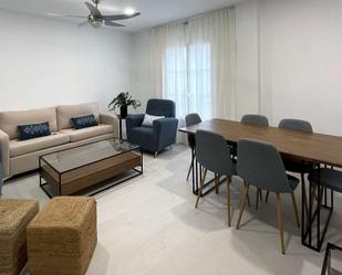 Sala d'estar de Apartament per a compartir en El Puerto de Santa María amb Aire condicionat i Terrassa