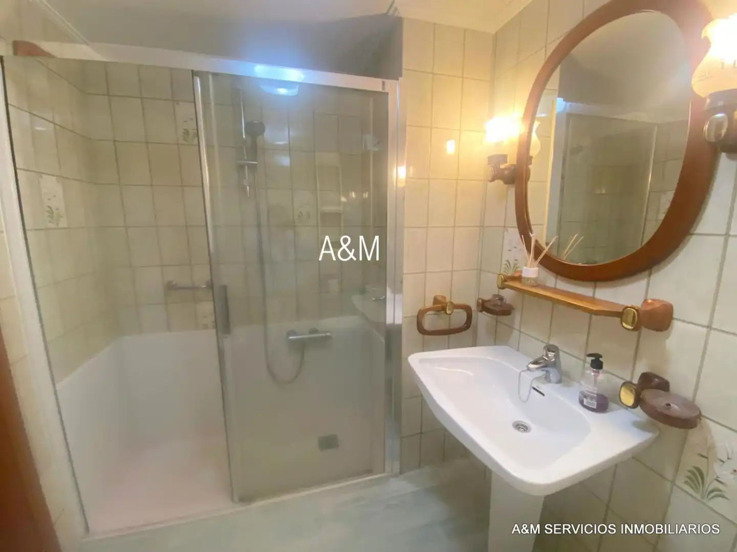Bathroom of Flat for rent in Vitoria - Gasteiz  with Heating, Parquet flooring and Terrace