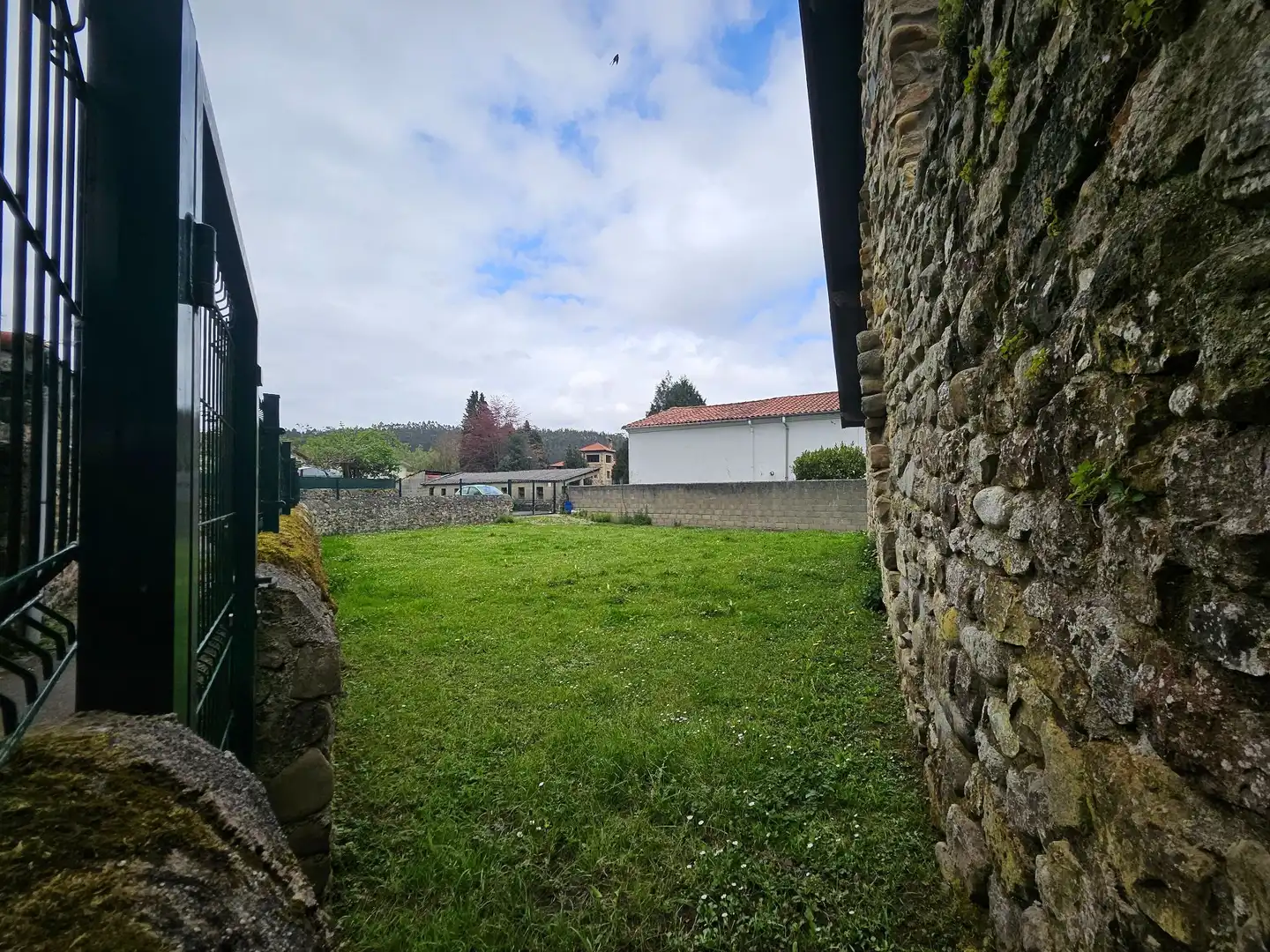 Houses for sale in Mazcuerras  with Private garden