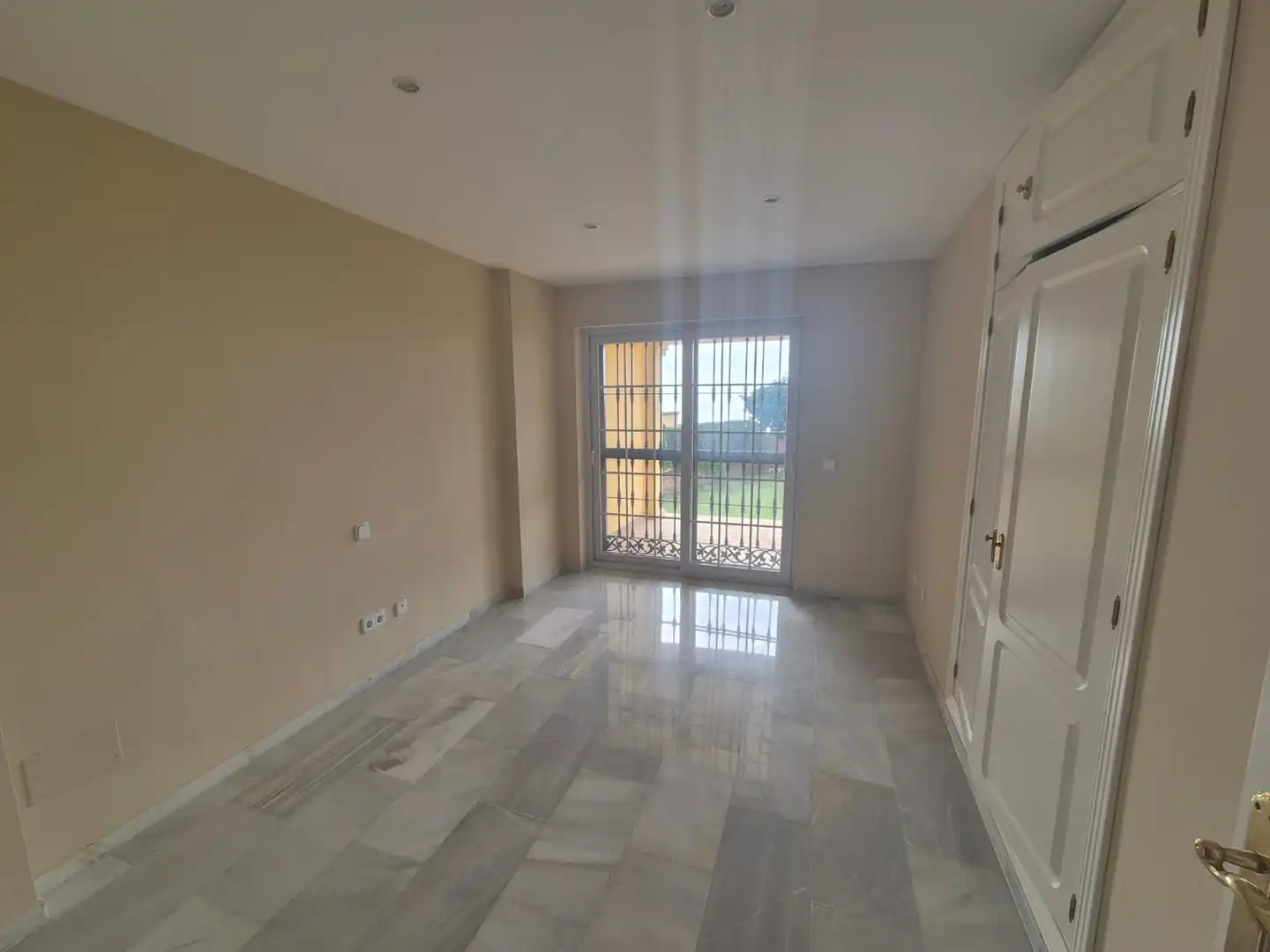 Chalet con piscina en venta en Pasaje Córdoba 8, imagen 40