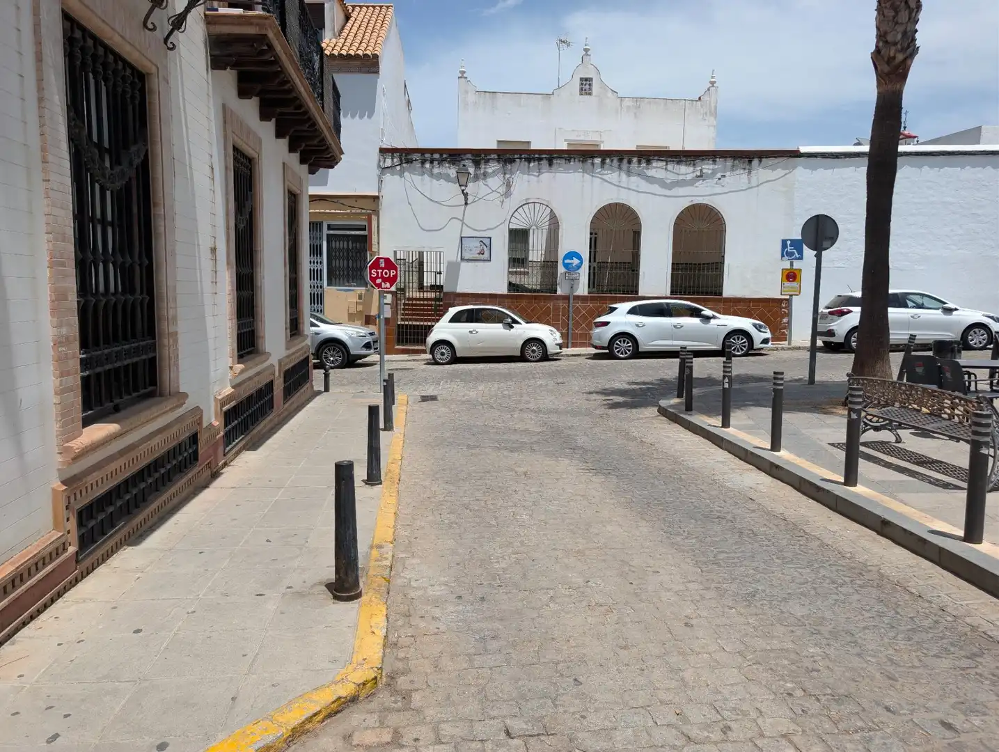 Parkplatz von Garage zum Verkauf in Sanlúcar la Mayor