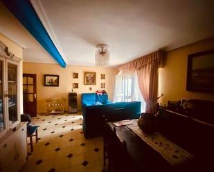 Living room of Flat for sale in  Sevilla Capital  with Air Conditioner, Heating and Private garden