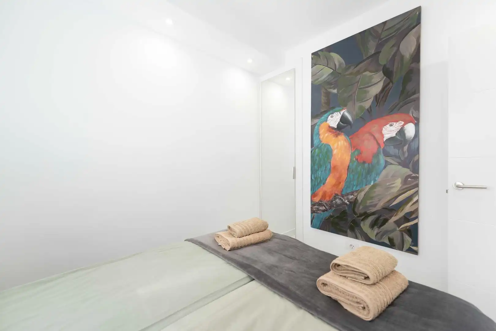 Habitación de Apartamento en venta en Adeje con Aire acondicionado, Terraza y Amueblado