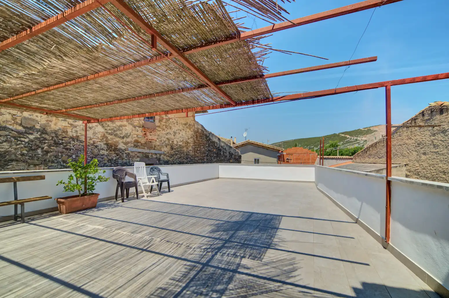 Terrace of Detached homes for sale in Liédena  with Heating, Terrace and Storage room