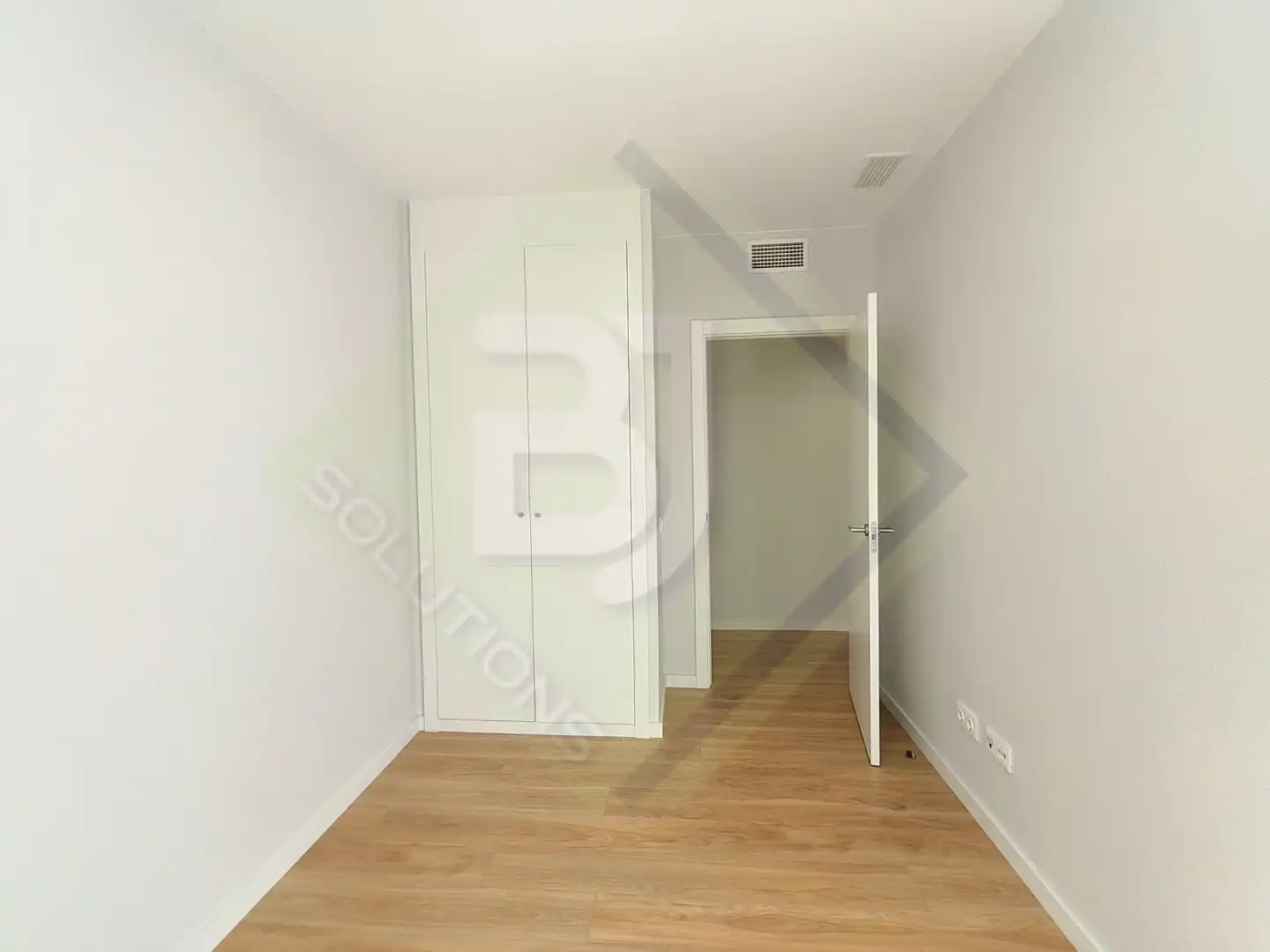 Habitación de Piso de alquiler en Mataró con Aire acondicionado, Calefacción y Parquet