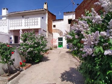 Casa en venta en VILLAR DE OLALLA, ERMITA ( AHORA IGLESIA )