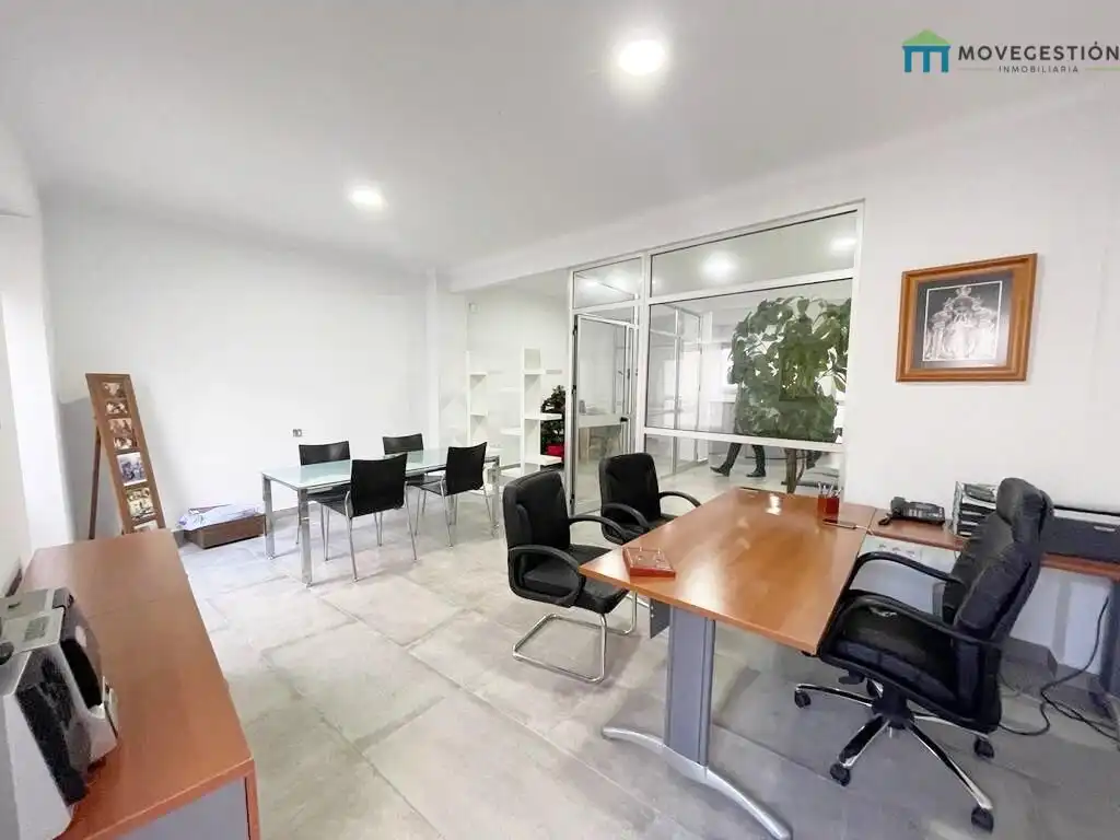 Commercial properties for rent in Casco antiguo - Convento - Caldereto