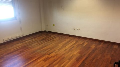 Excelente nave industrial en primera línea de la Pista de Silla, con gran visibilidad y acceso directo desde dos calles. El inmueb, image 4