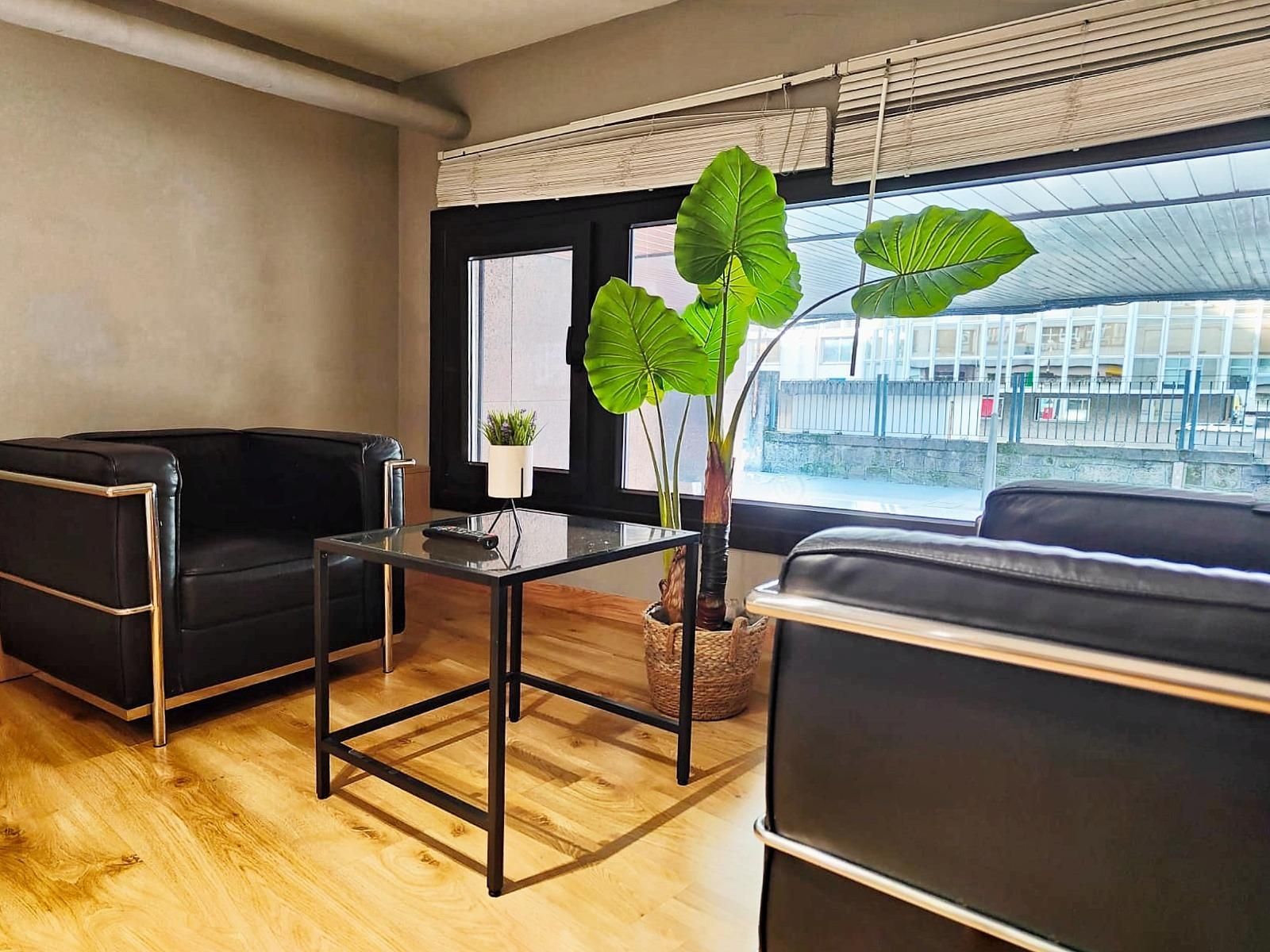 Exterior view of Premises for sale in Pontevedra Capital   with Furnished