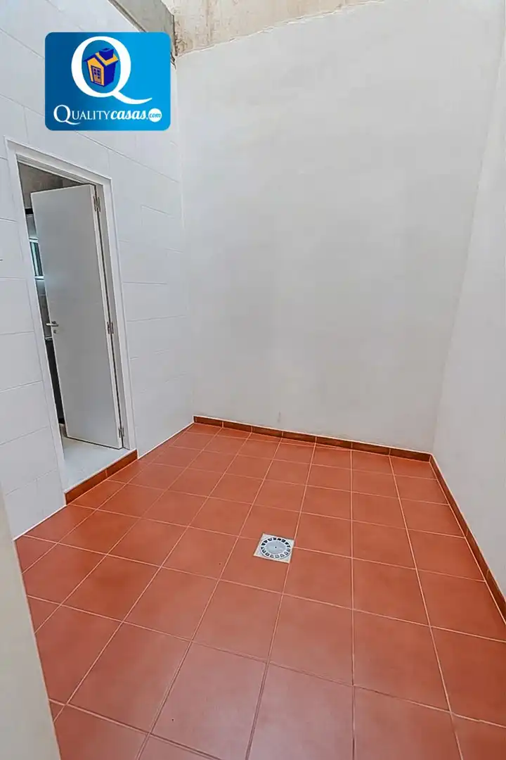Oficina en venta en Alicante / Alacant con Aire acondicionado