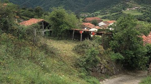 Foto 2 de Residencial en venta en Lerones, Pesaguero, Cantabria