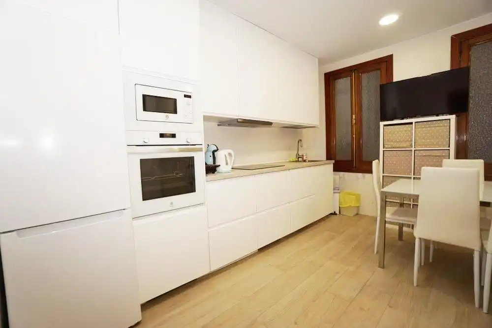Cocina de Piso de alquiler en Madrid con Calefacción y Amueblado
