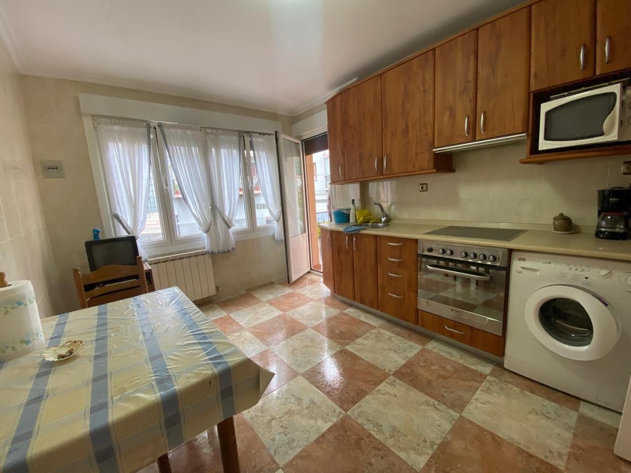 Kitchen of Flat for sale in Atxondo  with Heating, Furnished and Balcony