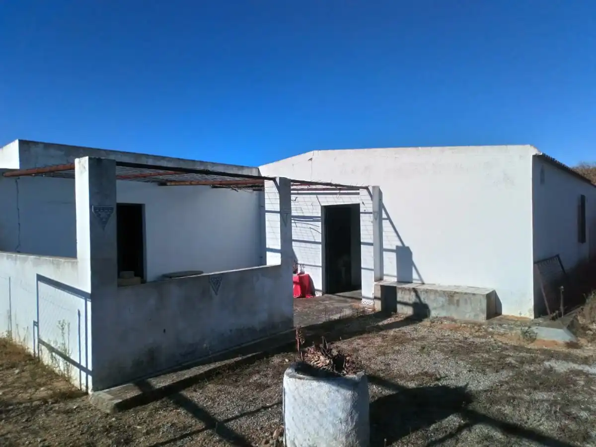 Vista exterior de Finca rústica en venda en Conil de la Frontera
