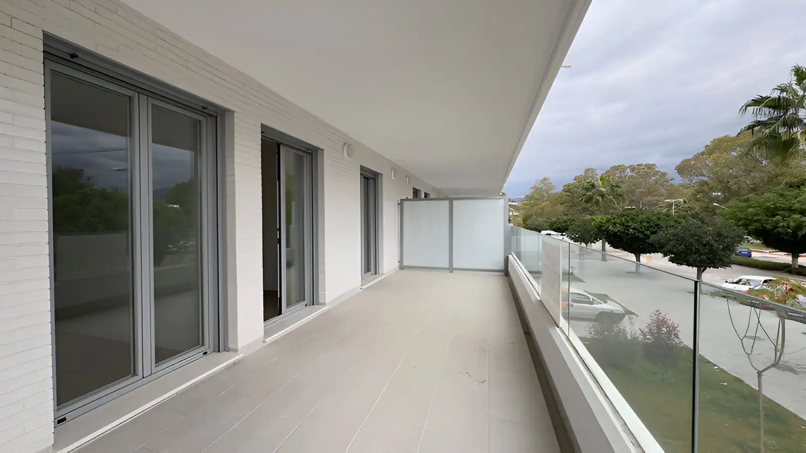 Apartament amb piscina en venda a Nueva Andalucía, imagen 19