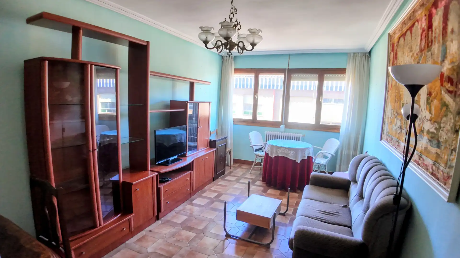 Living room of Flat for sale in Herrera de Pisuerga  with Heating, Terrace and Furnished