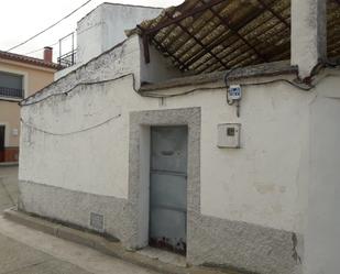 Exterior view of House or chalet for sale in Talavera de la Reina