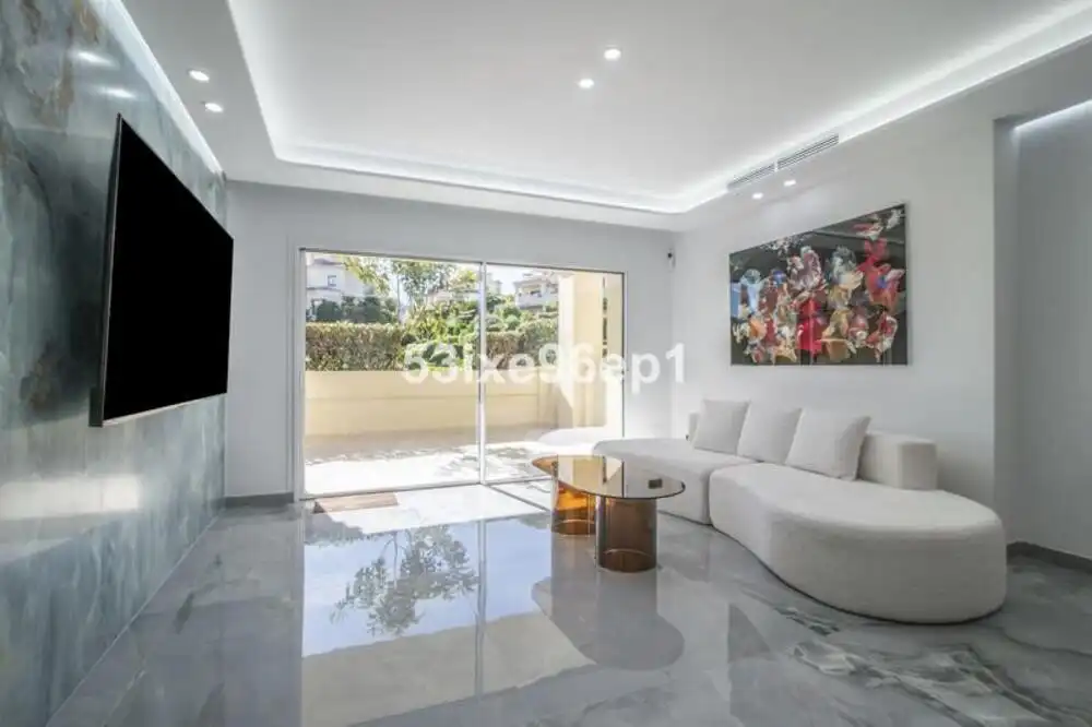 Sala de estar de Planta baja de alquiler en Benahavís con Aire acondicionado, Terraza y Trastero