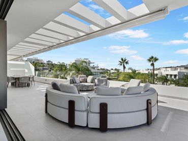 Apartment mit Pool zum Verkauf in Estepona Pueblo
