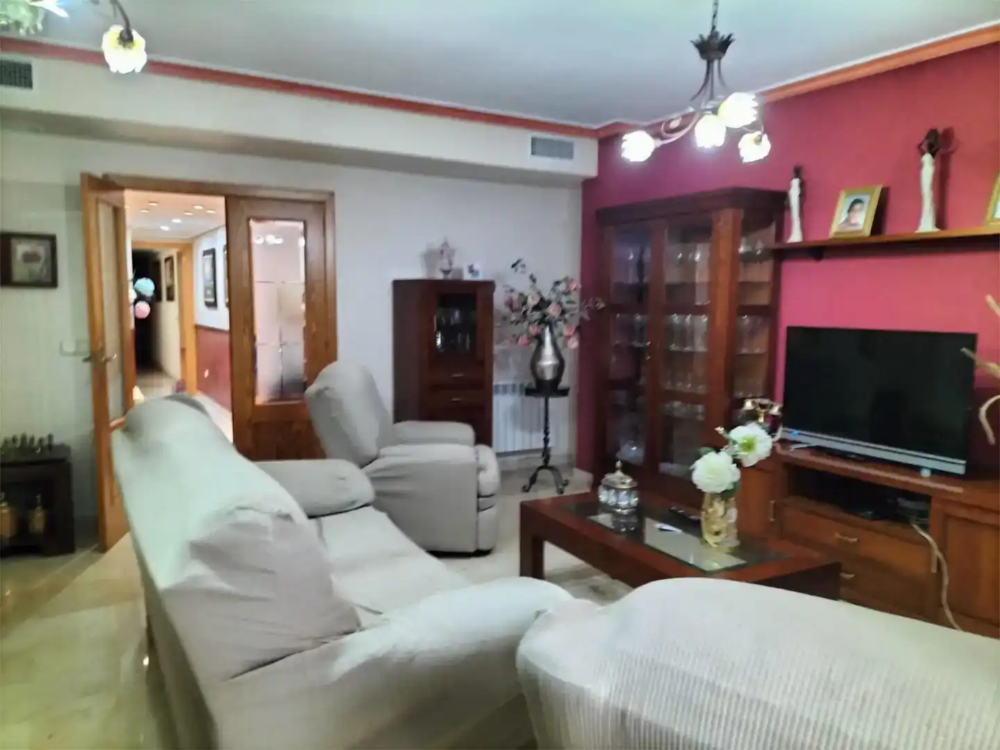 Sala de estar de Piso en venta en Fuensanta de Martos con Aire acondicionado, Trastero y Amueblado