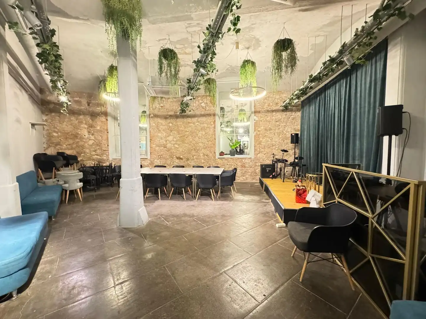Comedor de Local en traspaso en Barcelona con Aire acondicionado, Calefacción y Terraza