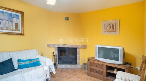 Foto 3 de Casa adosada en venta en C. Chirinos, Úbeda, Jaén
