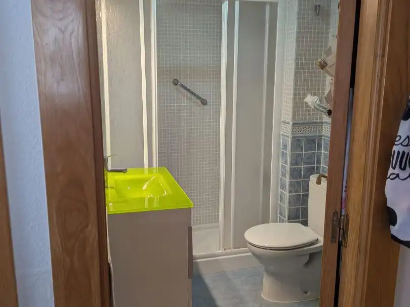 Badezimmer von Wohnung zur Miete in Rincón de Loix