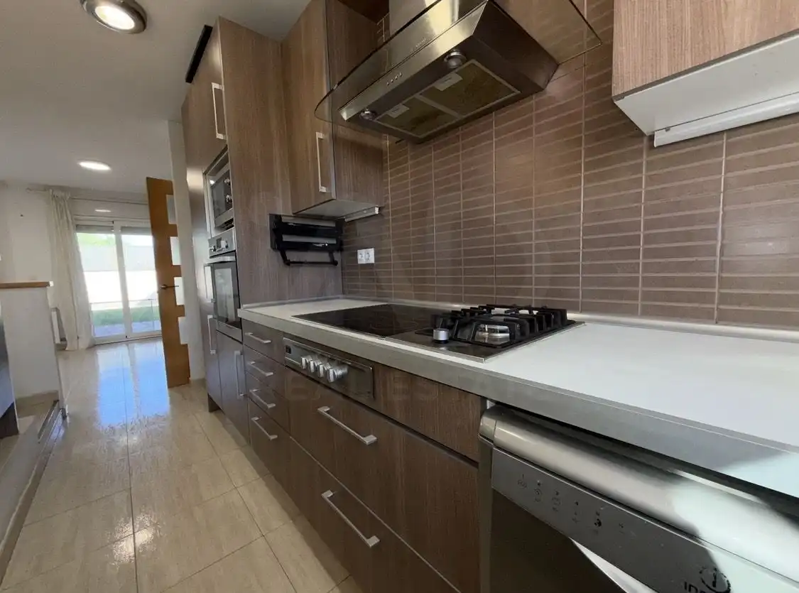 Casa aparellada en venda a Balaguer, imagen 15