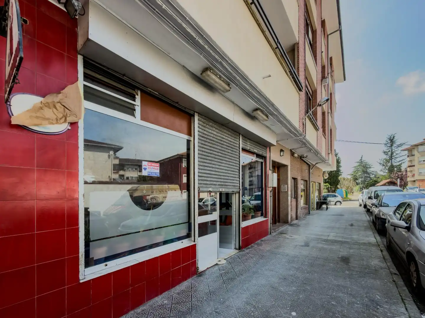 Local en venta en Avenida Manzanares, Santa María de Cayón