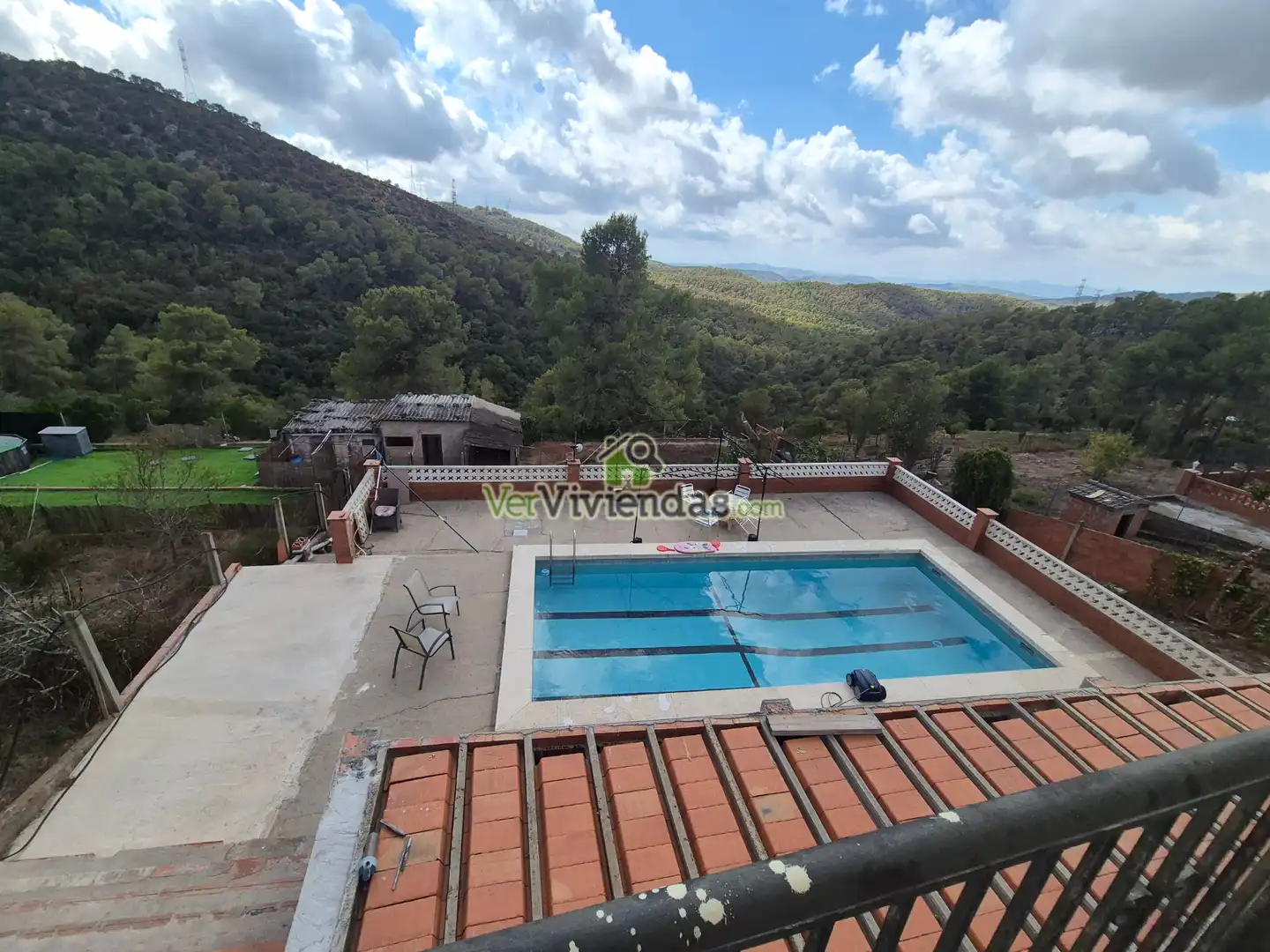Casa amb terrassa en venda a Vallirana, imagen 8