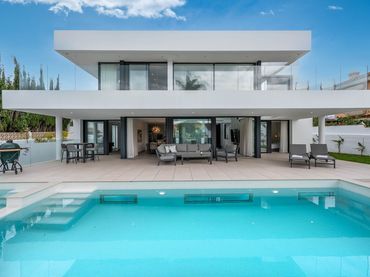 Villa avec jardin à vendre à Avenida Pablo Ruiz Picasso 11