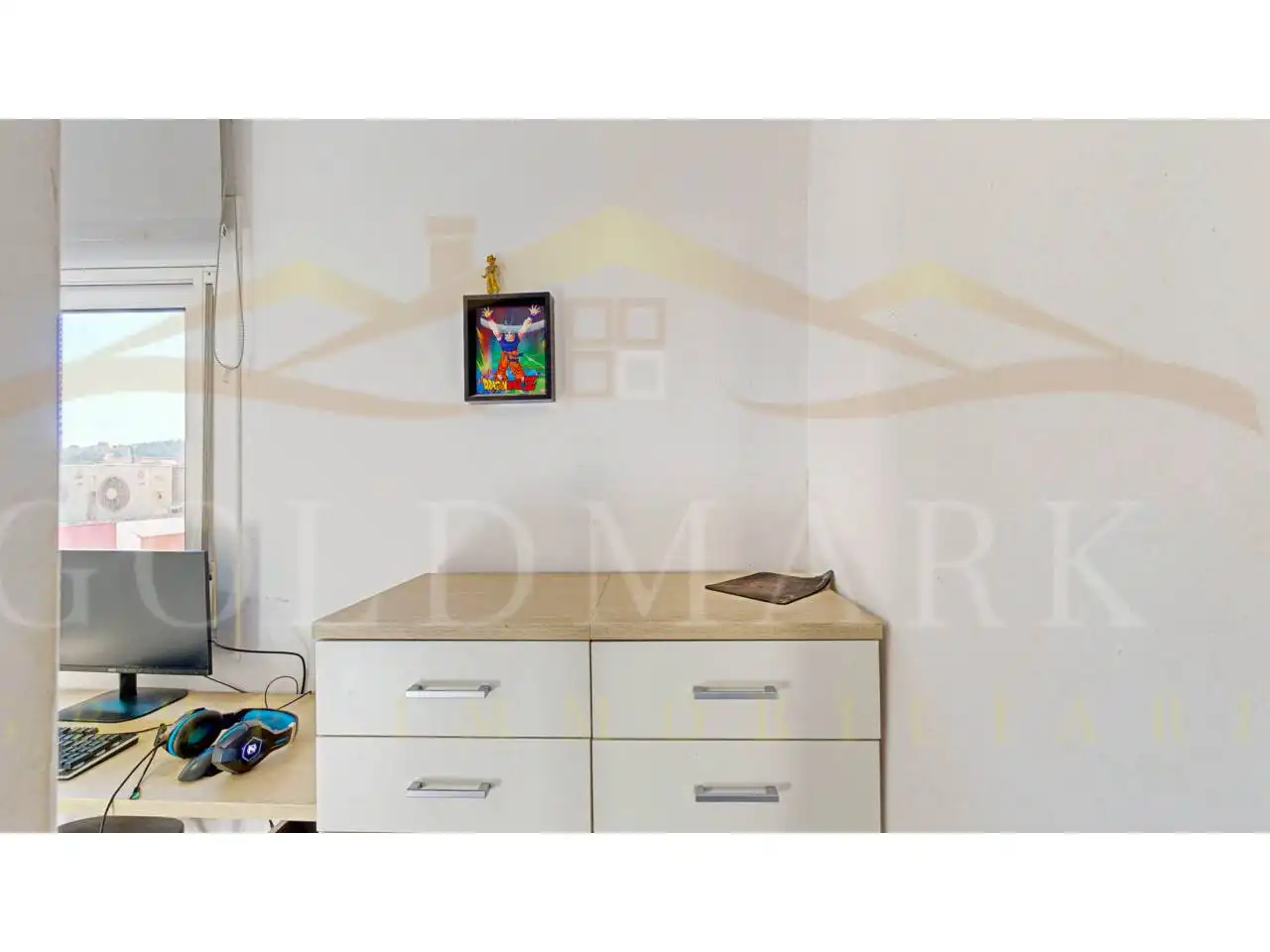 Habitación de Piso en venta en Sant Vicenç Dels Horts con Aire acondicionado, Calefacción y Parquet